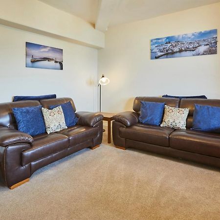 Host & Stay - The Garret Suite Whitby Eksteriør billede